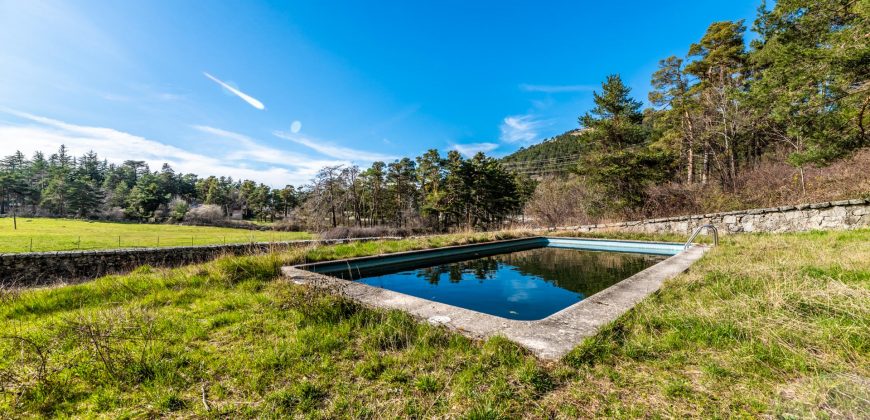 Casa en la Sierra – San Rafael (C/ Fuentecillas)