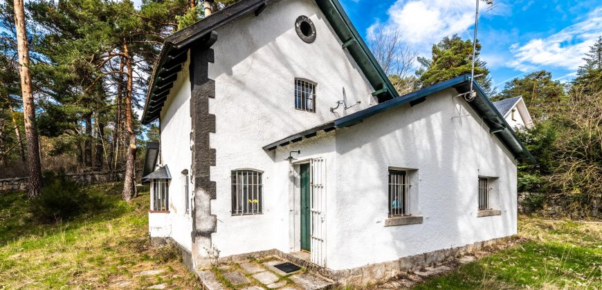 Casa en la Sierra – San Rafael (C/ Fuentecillas)