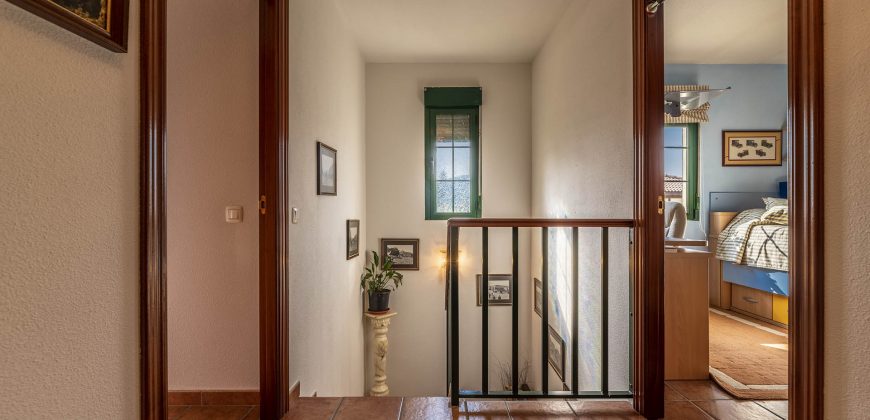 Casa en la sierra – San Rafael – Plza. Ciervos 20