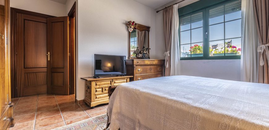 Casa en la sierra – San Rafael – Plza. Ciervos 20