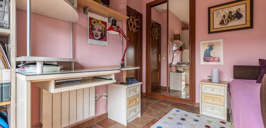 Casa en la sierra – San Rafael – Plza. Ciervos 20
