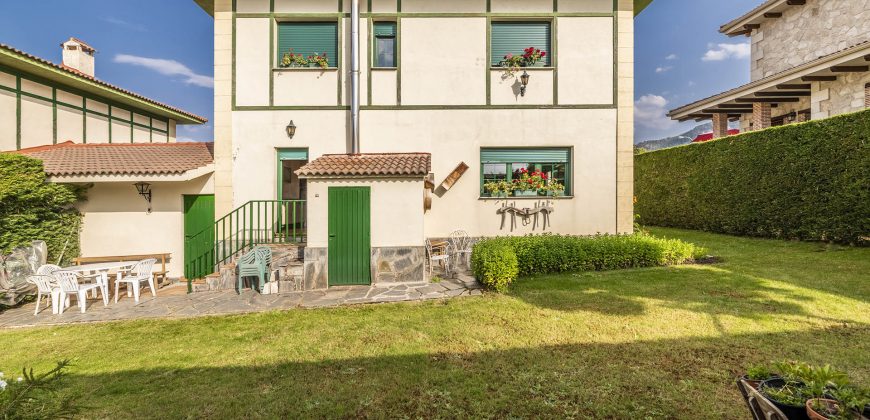 Casa en la sierra – San Rafael – Plza. Ciervos 20