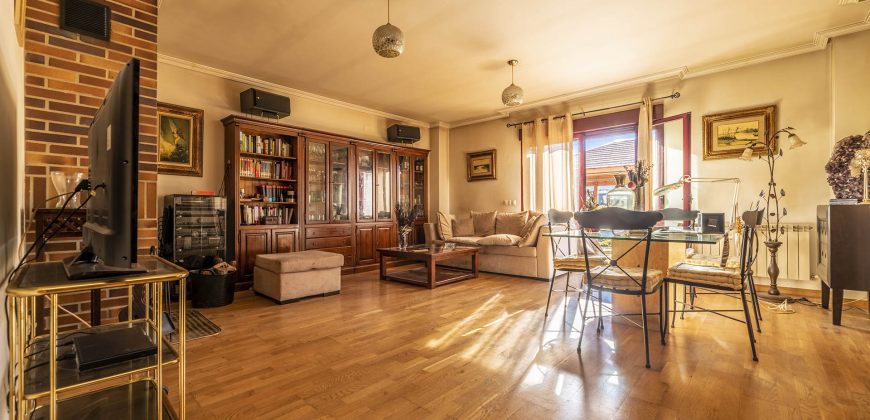 Casa en la sierra – San Rafael – C/ Cantueso 15