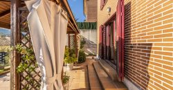Casa en la sierra – San Rafael – C/ Cantueso 15