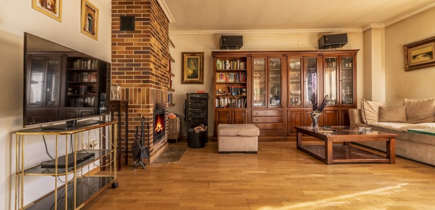 Casa en la sierra – San Rafael – C/ Cantueso 15