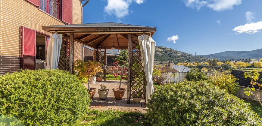Casa en la sierra – San Rafael – C/ Cantueso 15