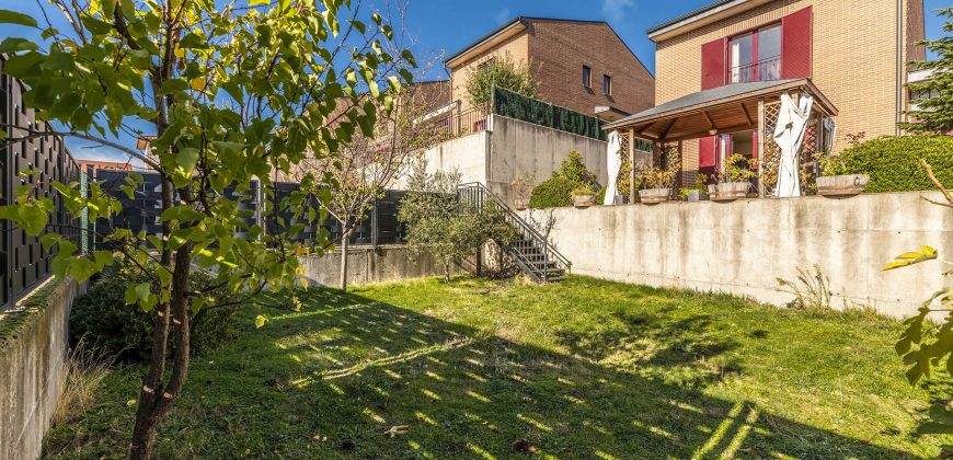 Casa en la sierra – San Rafael – C/ Cantueso 15