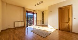 Casa en la sierra – San Rafael – C/ Cantueso 15