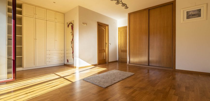 Casa en la sierra – San Rafael – C/ Cantueso 15