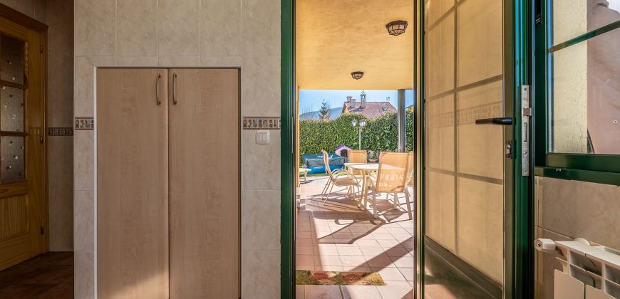 Casa en la sierra – San Rafael – Plza. Ciervos 18