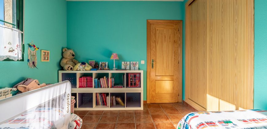 Casa en la sierra – San Rafael – Plza. Ciervos 18