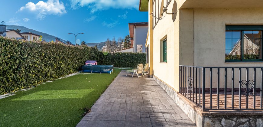 Casa en la sierra – San Rafael – Plza. Ciervos 18