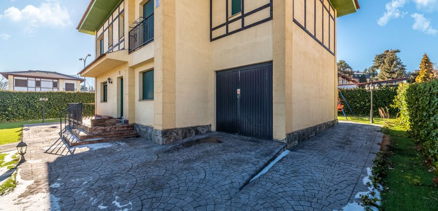 Casa en la sierra – San Rafael – Plza. Ciervos 18