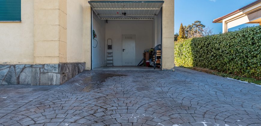 Casa en la sierra – San Rafael – Plza. Ciervos 18