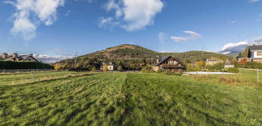 Parcela de Terreno – San Rafael – C/ Peña del Aguila 12