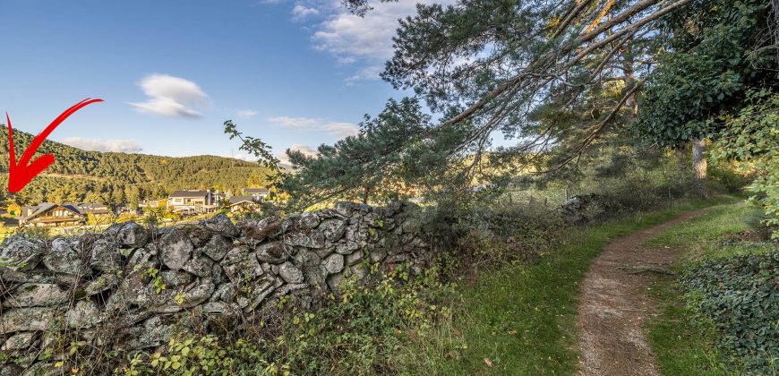 Parcela de Terreno – San Rafael – C/ Peña del Aguila 12