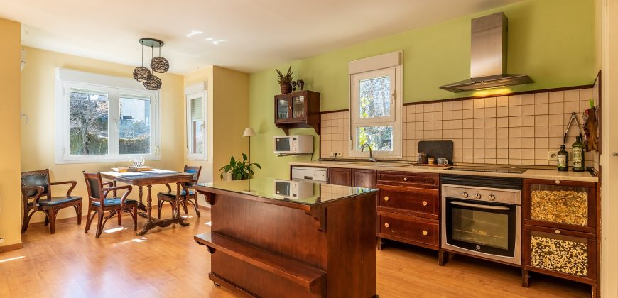 Casa en la Sierra – San Rafael – C/ Serretas 23