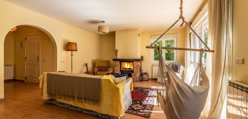 Casa en la Sierra – San Rafael – C/ Serretas 23