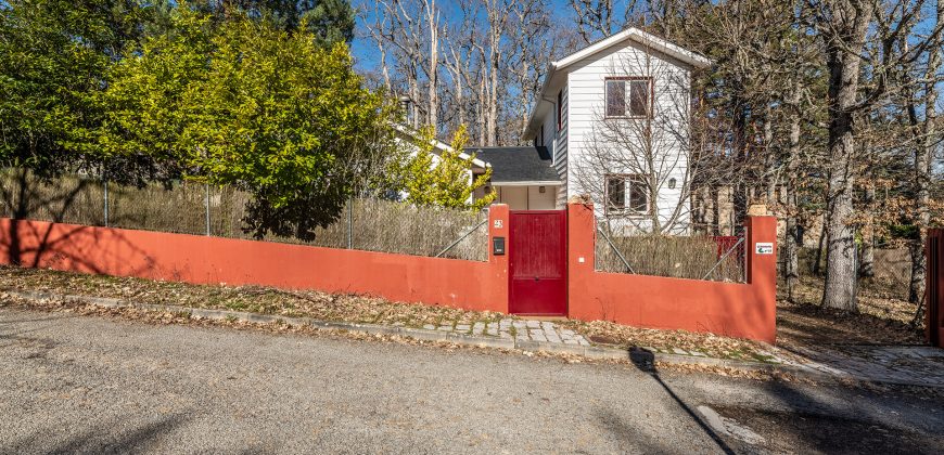 Casa en la Sierra – San Rafael – C/ Serretas 23