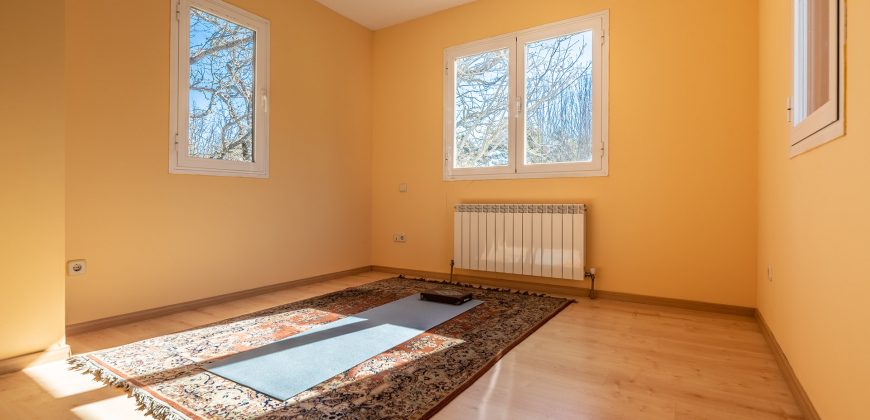 Casa en la Sierra – San Rafael – C/ Serretas 23