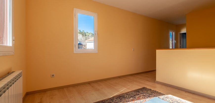 Casa en la Sierra – San Rafael – C/ Serretas 23