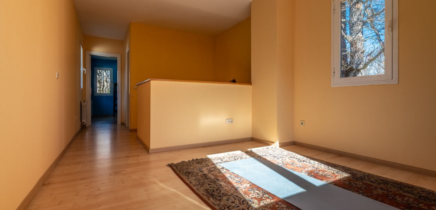 Casa en la Sierra – San Rafael – C/ Serretas 23