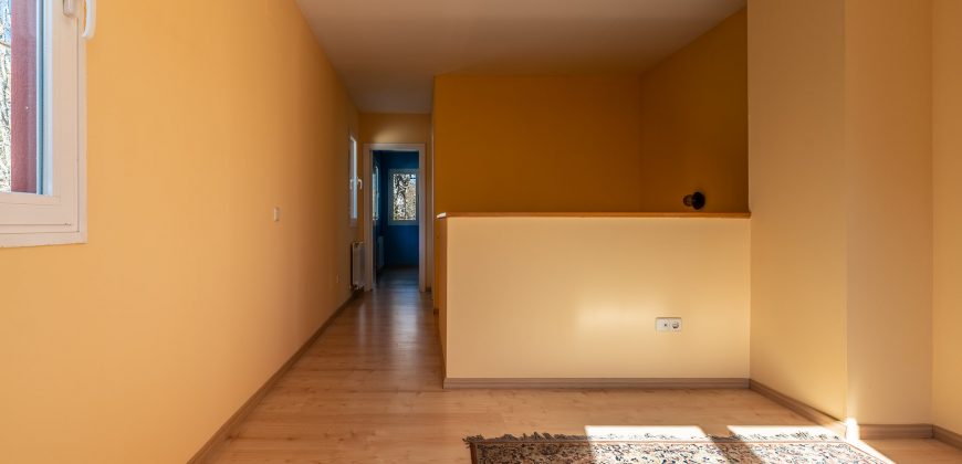 Casa en la Sierra – San Rafael – C/ Serretas 23