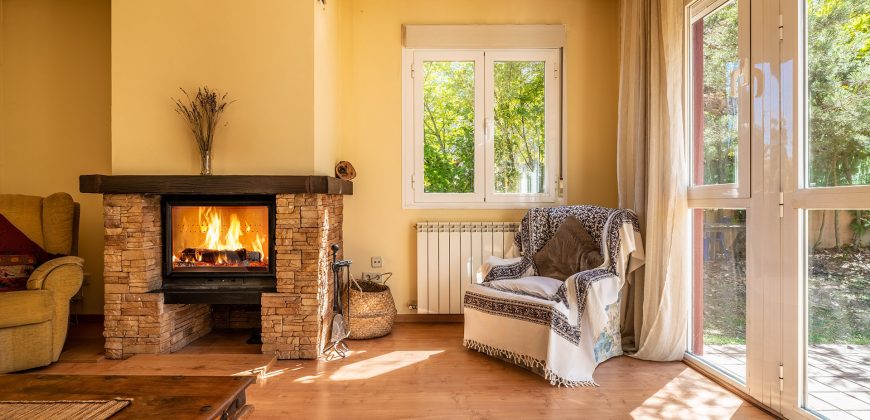 Casa en la Sierra – San Rafael – C/ Serretas 23