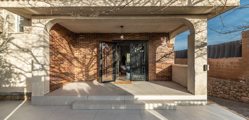 Alquiler de Chalet en El Casar – (Urb. El Coto)