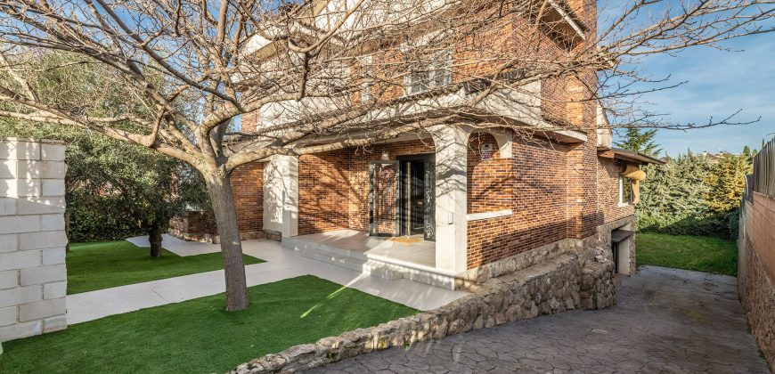 Alquiler de Chalet en El Casar – (Urb. El Coto)