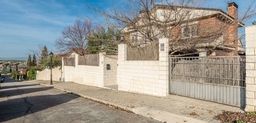 Alquiler de Chalet en El Casar – (Urb. El Coto)