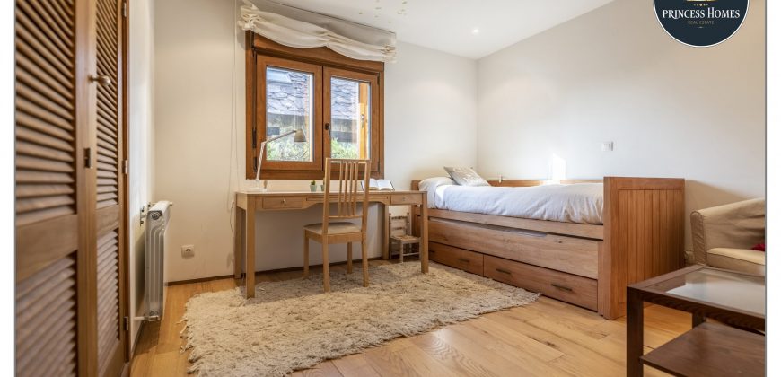 Casa en la Sierra – (Urb. Prado Acero)