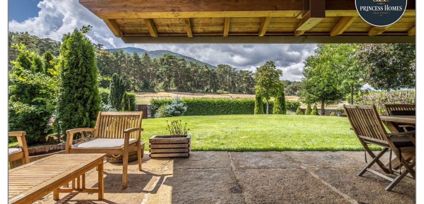 Casa en la Sierra – (Urb. Prado Acero)