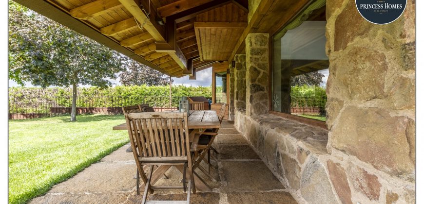 Casa en la Sierra – (Urb. Prado Acero)